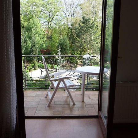Balaton Art Guesthouse Balatonszárszó Dış mekan fotoğraf