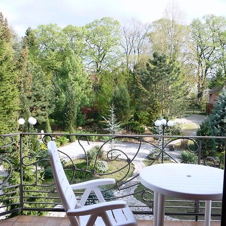 Balaton Art Guesthouse Balatonszárszó Dış mekan fotoğraf