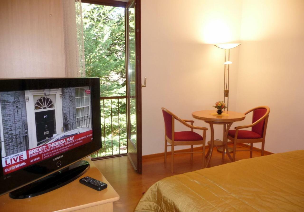 Balaton Art Guesthouse Balatonszárszó Dış mekan fotoğraf